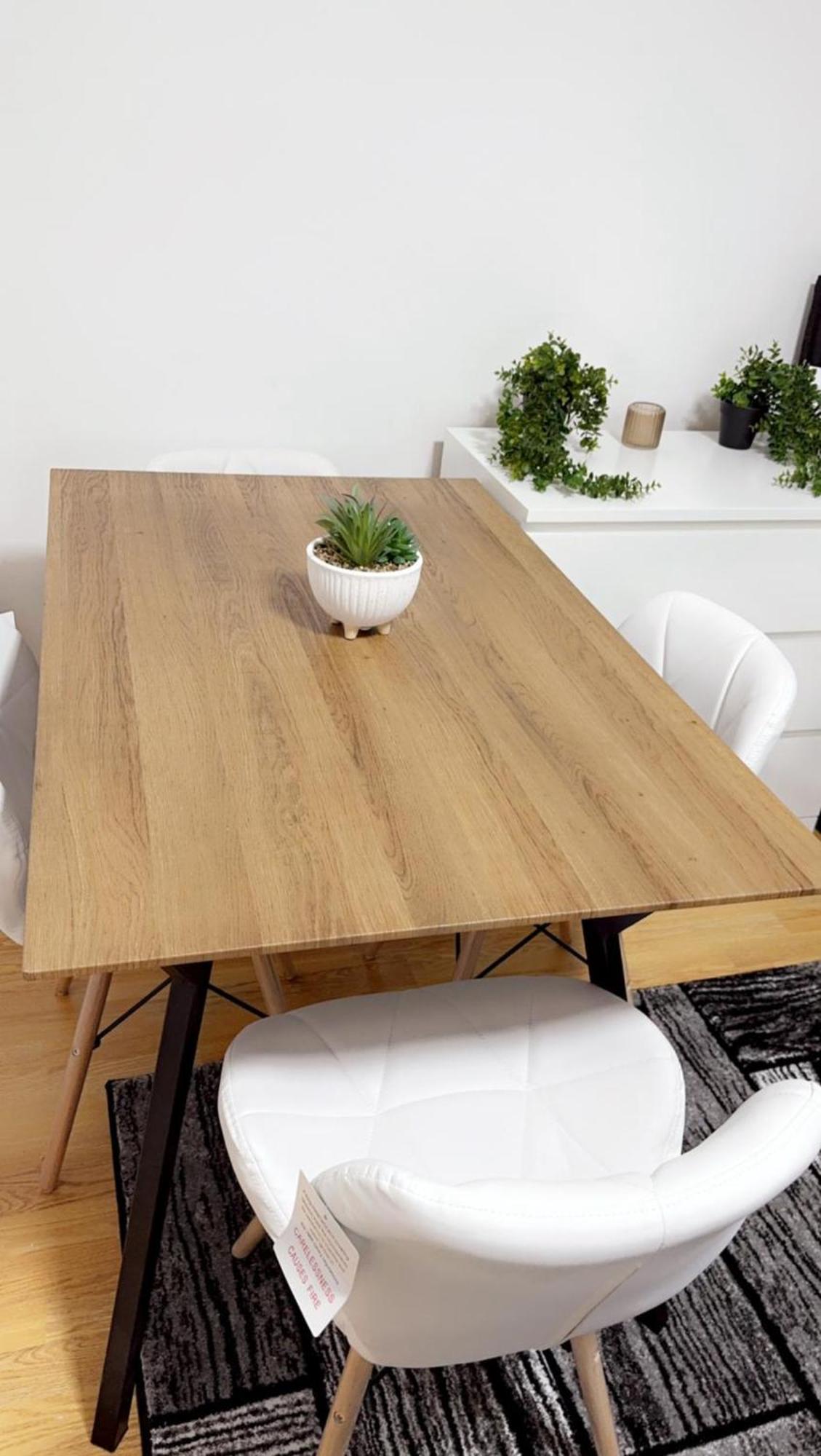 Apartament Rrr Homes
